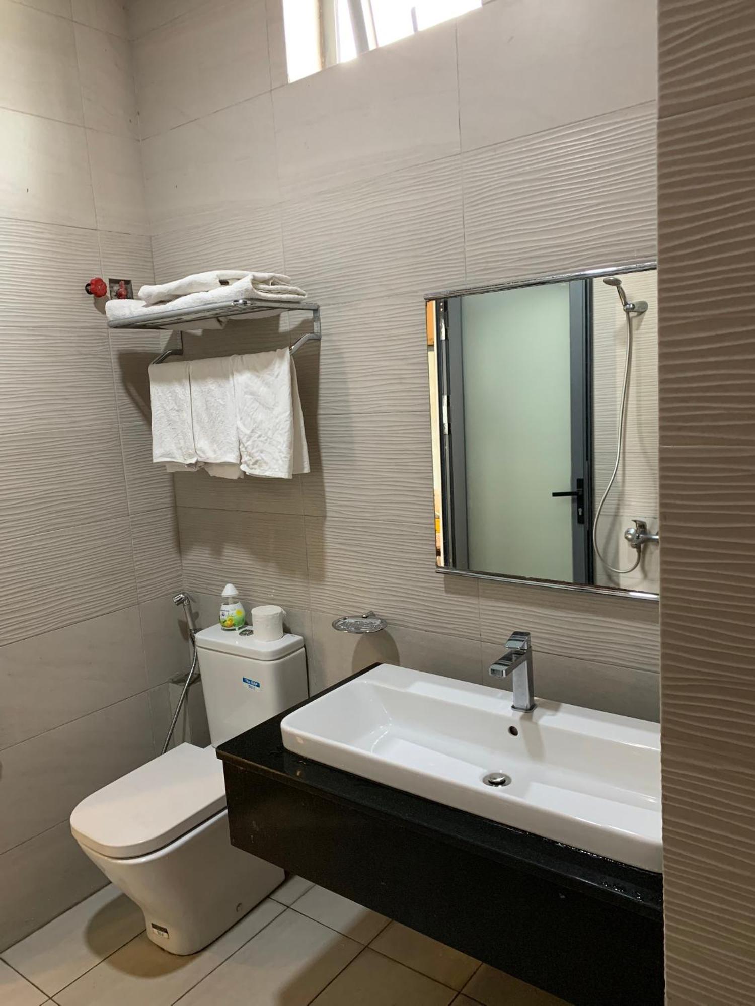 Ha Long Hotel Bandar Ho Chi Minh Luaran gambar